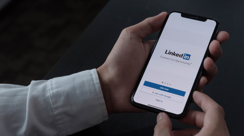 Are you featuring your posts on LinkedIn?